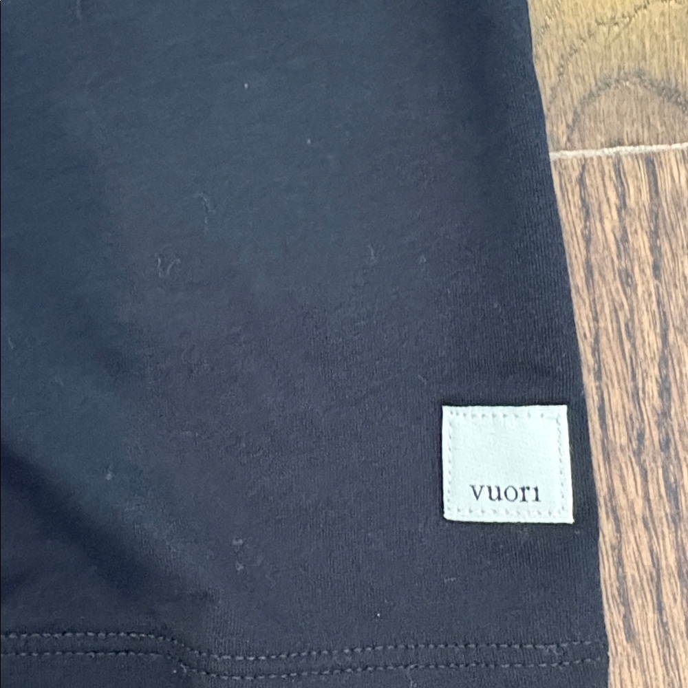 Vuori Men's Short Sleeve Pocket Tee - Black - Picture 2 of 6